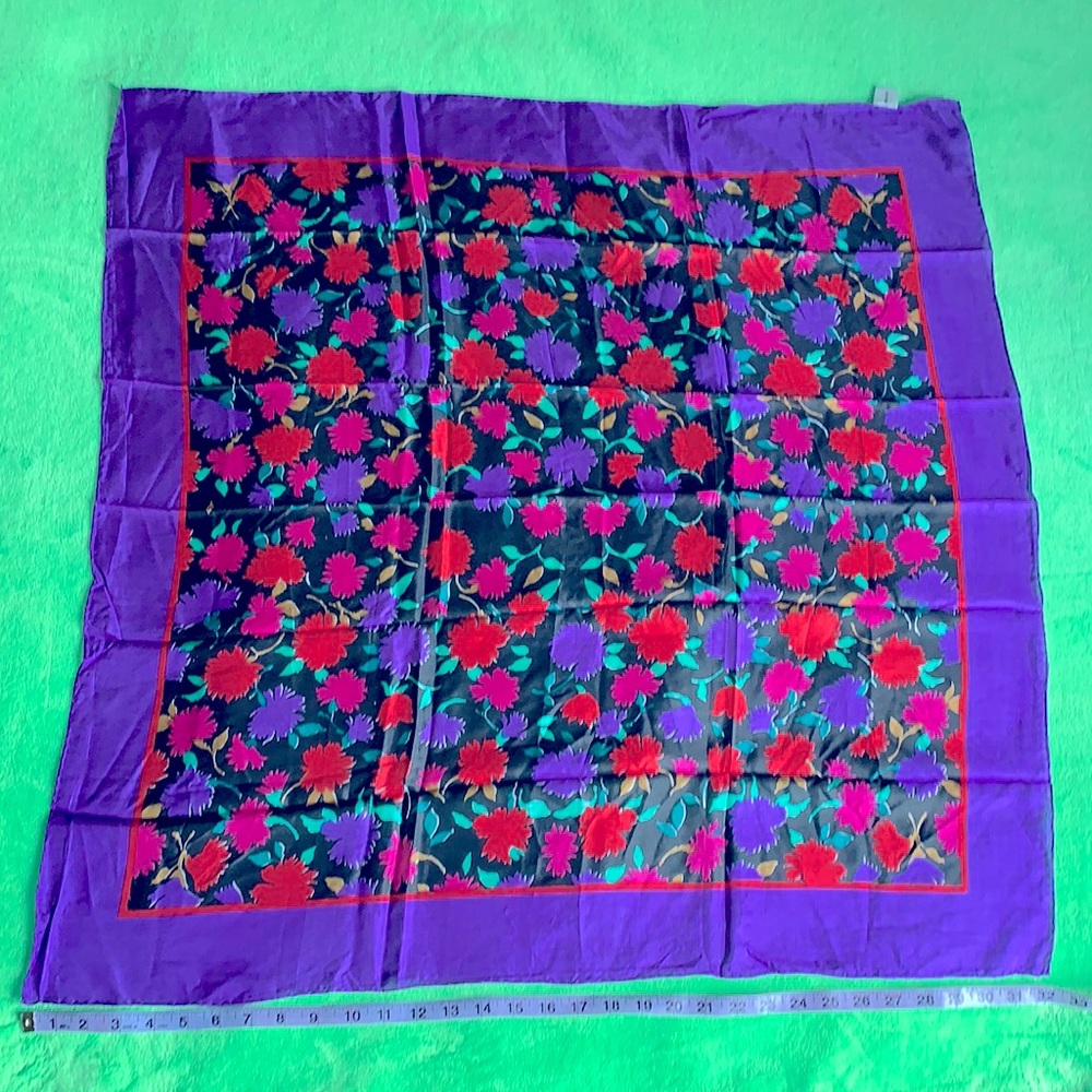 Vintage purple floral 100% silk hand rolled scarf